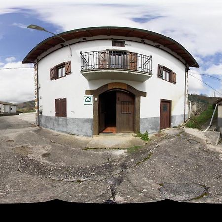 Maison d'hôtes Lazkotzenea à Mezkiriz Extérieur photo