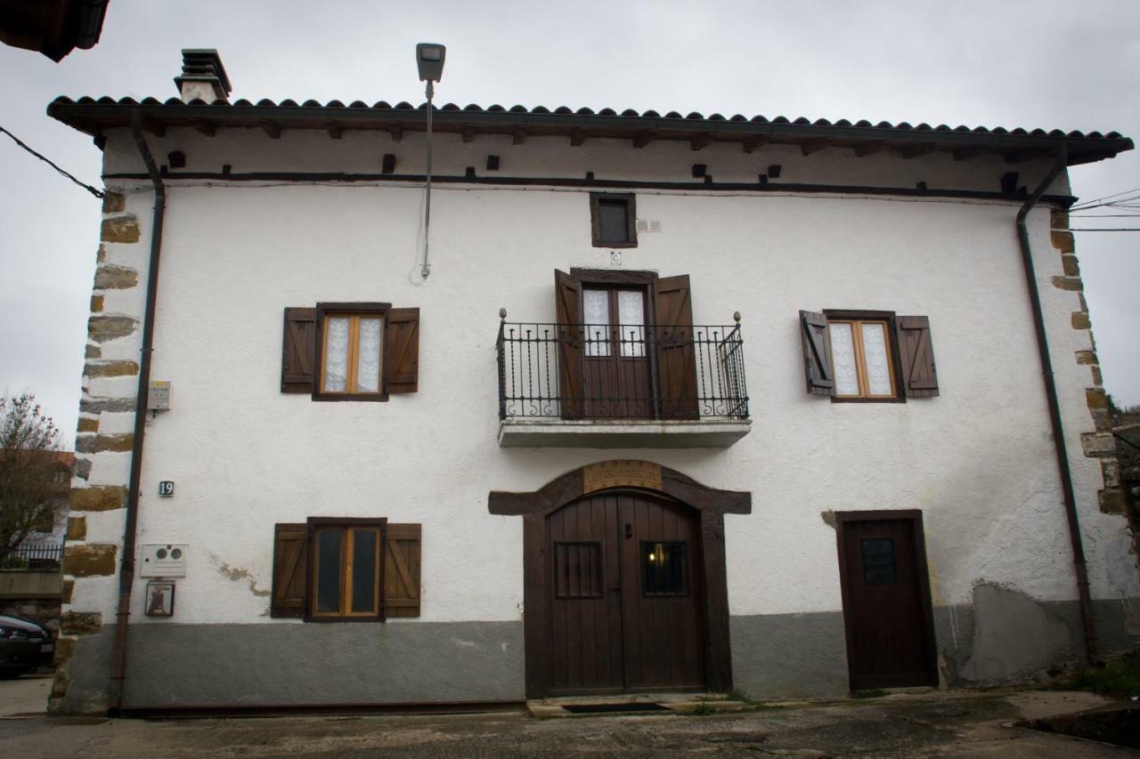 Maison d'hôtes Lazkotzenea à Mezkiriz Extérieur photo